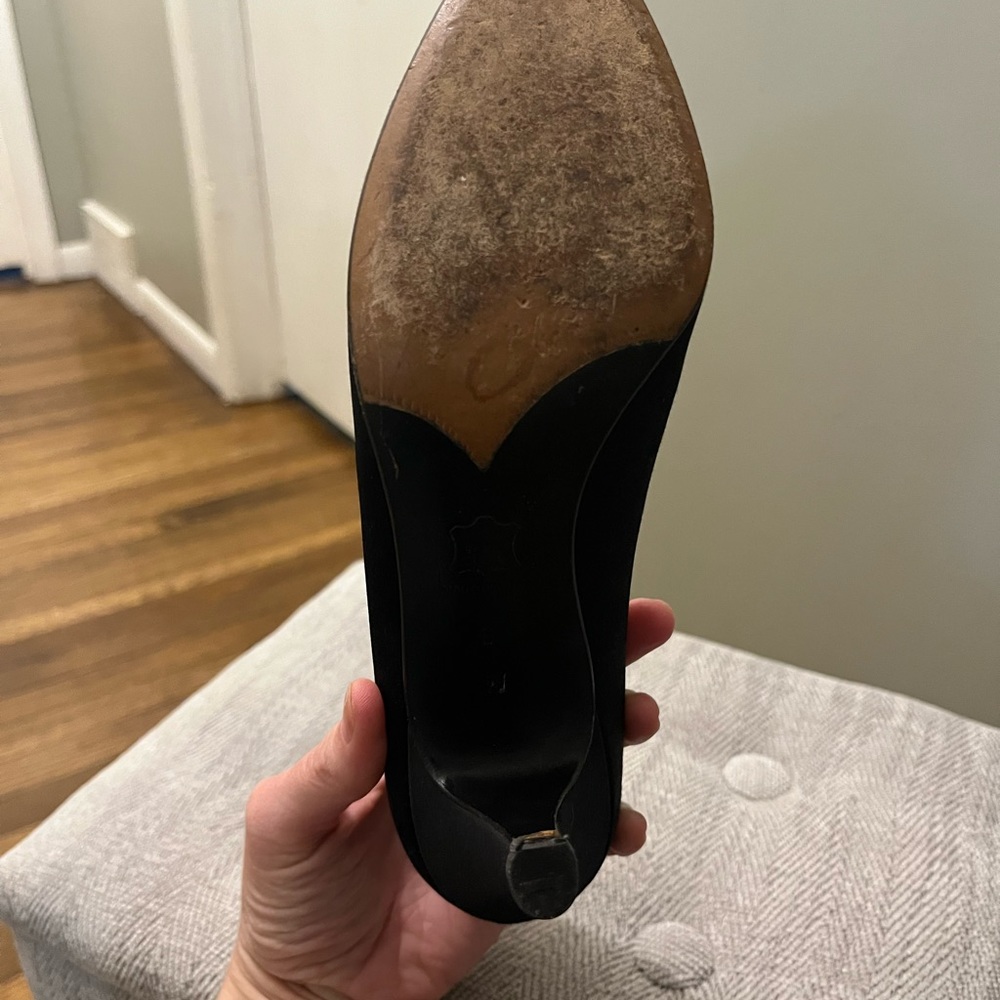YSL Heels - Picture 3 of 7